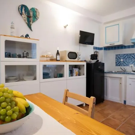 Apartment La Casa Di Orimari SantʼAntìoco